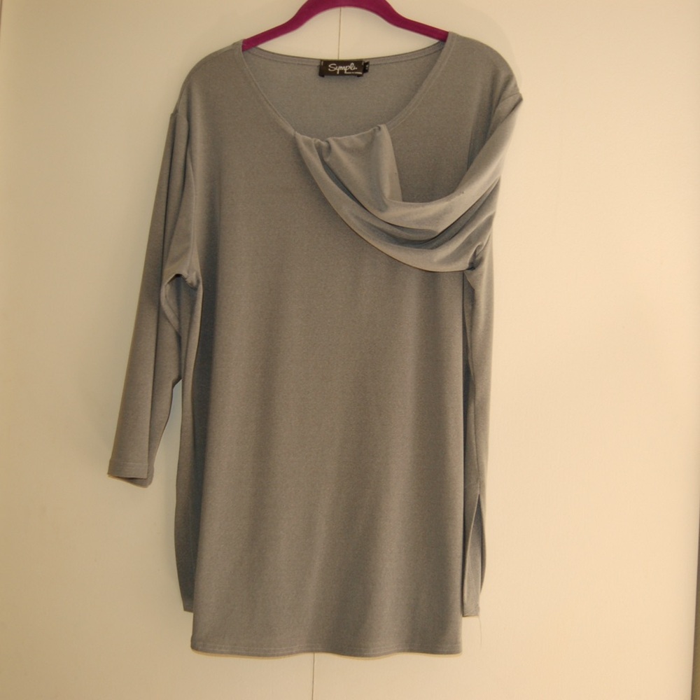 Sympli “go to” side slit 3/4 sleeve tunic in gray size 18